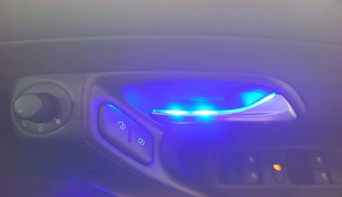 2013 Volkswagen Polo HIGHLINE1.2L, Petrol, Manual, 47,371 km, interior