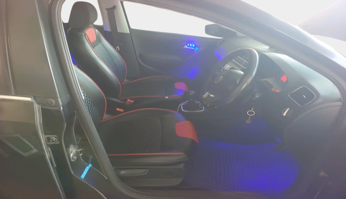 2013 Volkswagen Polo HIGHLINE1.2L, Petrol, Manual, 47,371 km, interior