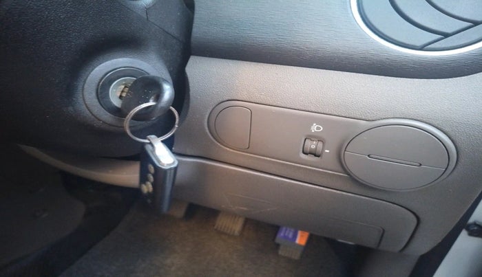 2012 Hyundai i10 MAGNA 1.2, Petrol, Manual, 67,716 km, interior