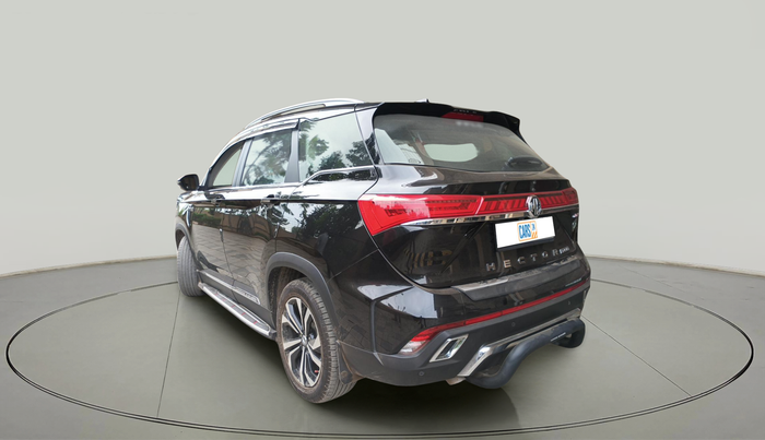 2023 MG HECTOR PLUS SAVVY PRO 1.5 TURBO CVT 7 STR, Petrol, Automatic, 18,127 km, exterior