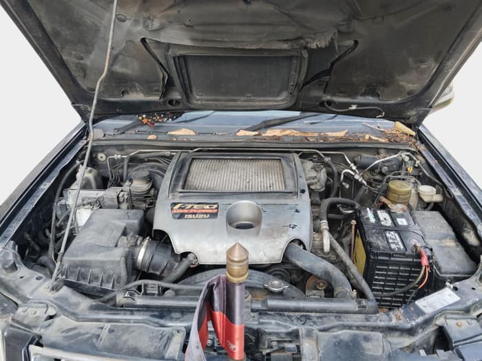 2014 ISUZU MU-7 4x2 MT, Diesel, Manual, 1,40,877 km, exterior