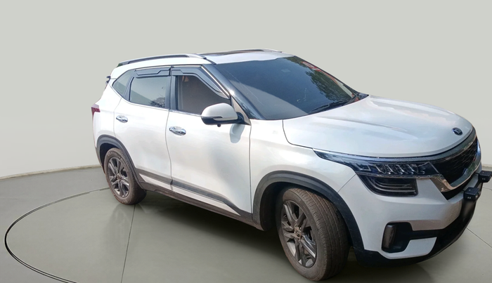 2020 KIA SELTOS HTX IVT 1.5 PETROL, Petrol, Automatic, 1,39,454 km, exterior