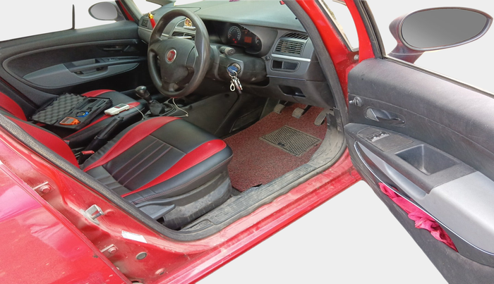 2013 Fiat Grand Punto DYNAMIC 1.3, Diesel, Manual, 55,195 km, interior