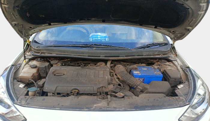2012 Hyundai Verna FLUIDIC 1.6 CRDI SX, Diesel, Manual, 1,06,367 km, exterior