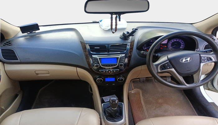 2012 Hyundai Verna FLUIDIC 1.6 CRDI SX, Diesel, Manual, 1,06,367 km, interior