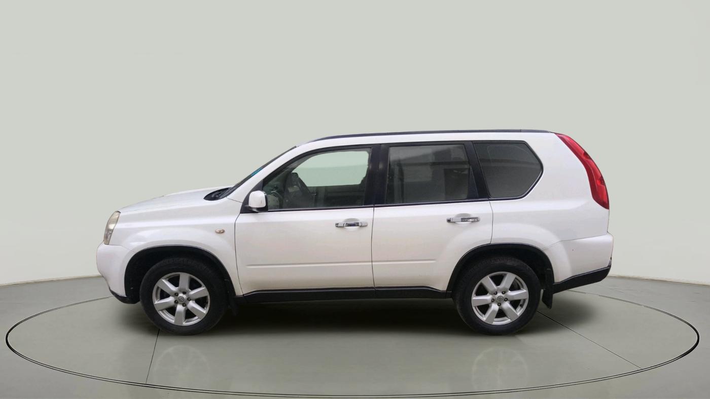 2010 Nissan X Trail T31, Diesel, Automatic, 1,29,156 km, exterior