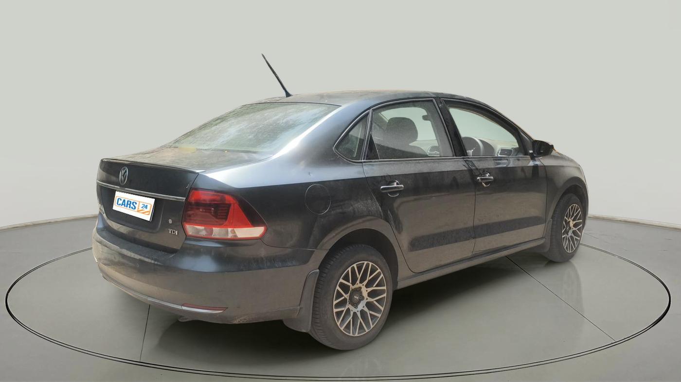 2017 Volkswagen Vento HIGHLINE 1.5 AT, Diesel, Automatic, 1,03,599 km, exterior