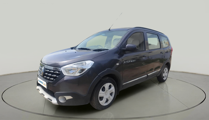 2017 Renault Lodgy 110 PS RXL STEPWAY 8 STR, Diesel, Manual, 32,000 km, exterior