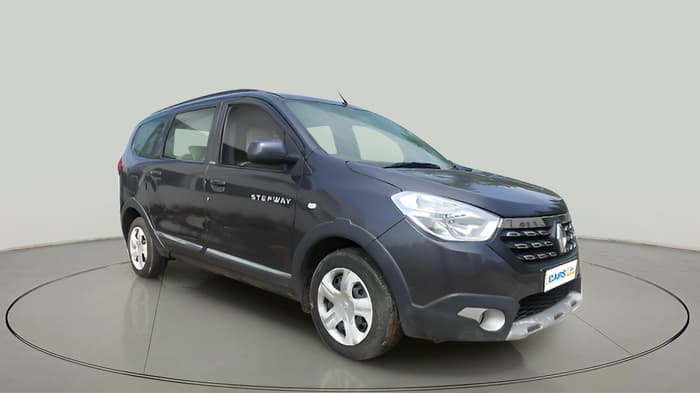 2017 Renault Lodgy 110 PS RXL STEPWAY 8 STR, Diesel, Manual, 32,000 km, exterior