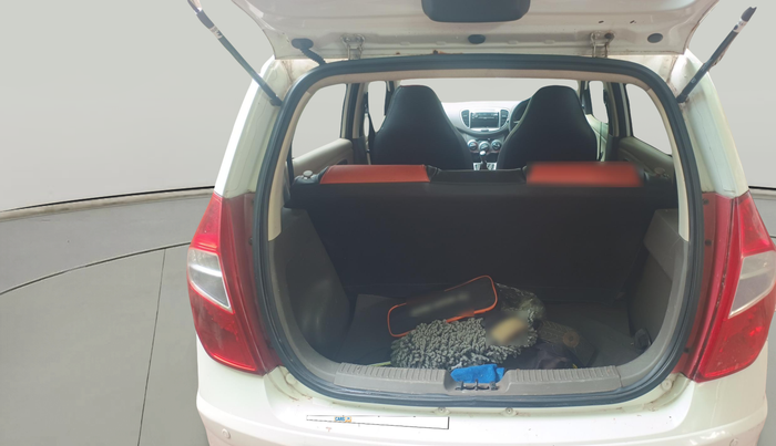 2015 Hyundai i10 MAGNA 1.1, Petrol, Manual, 75,827 km, exterior
