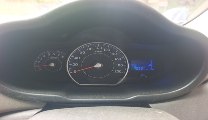 2015 Hyundai i10 MAGNA 1.1, Petrol, Manual, 75,827 km, interior