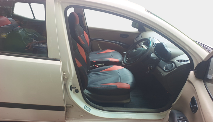 2015 Hyundai i10 MAGNA 1.1, Petrol, Manual, 75,827 km, interior