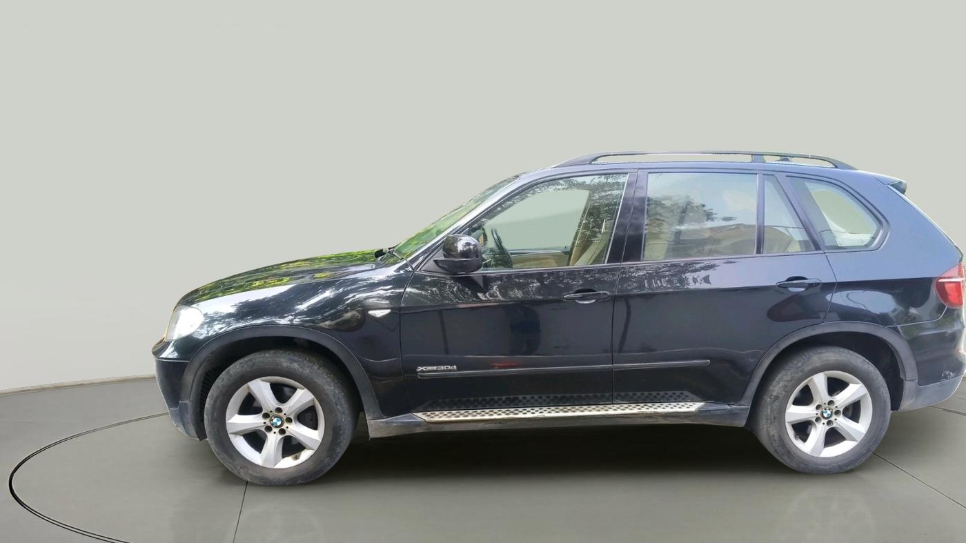 2013 BMW X5 xDrive 30d, Diesel, Automatic, 1,47,080 km, exterior