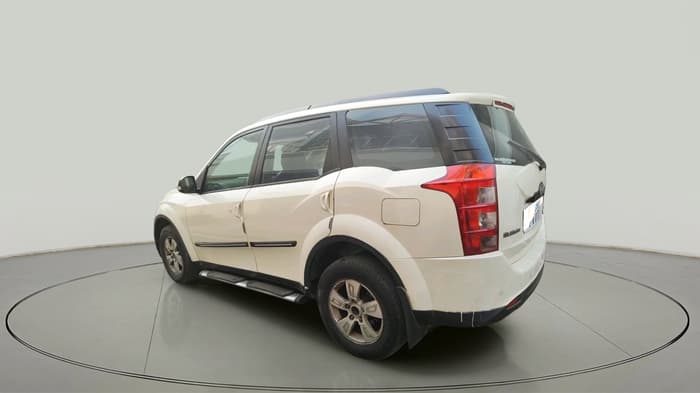 2012 Mahindra XUV500 W8, Diesel, Manual, 2,05,206 km, exterior