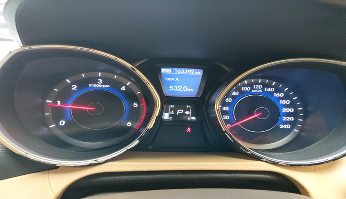 2013 Hyundai New Elantra 1.6 SX AT DIESEL, Diesel, Automatic, 1,63,392 km, interior