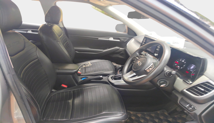 2020 KIA SELTOS HTK 1.5 DIESEL, Diesel, Manual, 1,16,110 km, interior