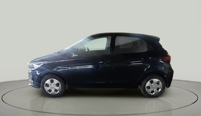 2022 Tata Tiago XT PETROL, Petrol, Manual, 21,680 km, exterior