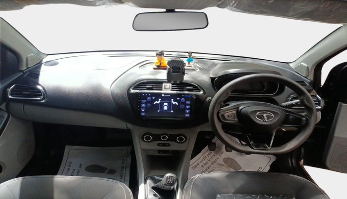 2022 Tata Tiago XT PETROL, Petrol, Manual, 21,680 km, interior