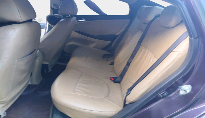 2013 Hyundai Verna FLUIDIC 1.6 CRDI SX, Diesel, Manual, 3,20,000 km, interior