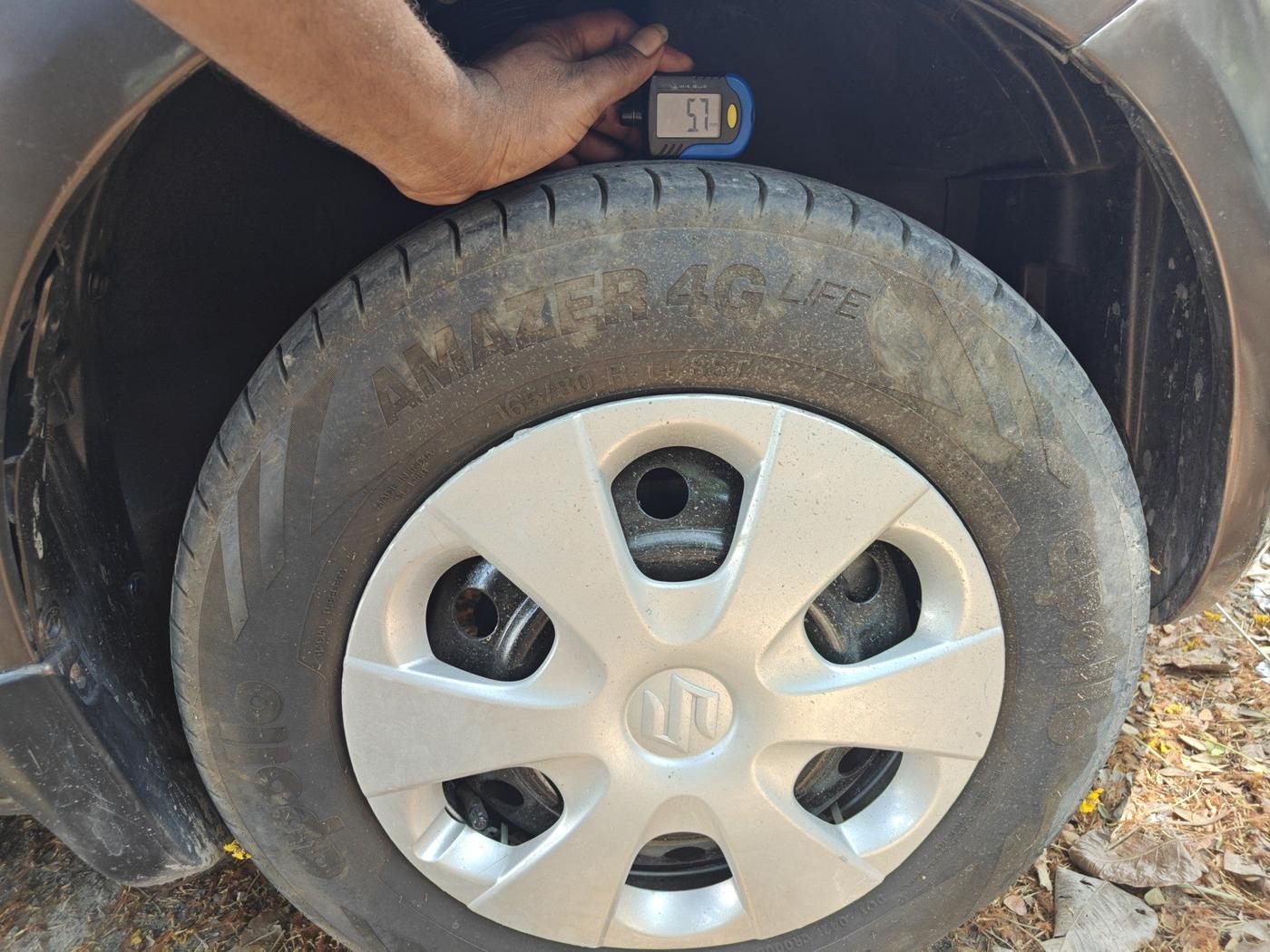 2014 Maruti Ritz VXI, Petrol, Manual, 65,512 km, tyre