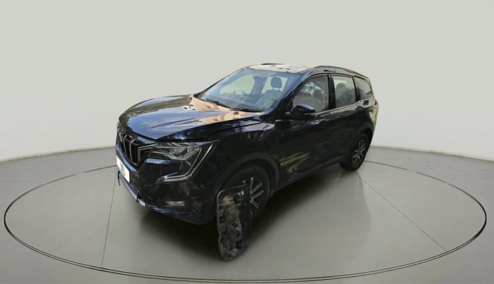 2025 Mahindra XUV700 AX 7 D MT 7 STR, Diesel, Manual, 13,163 km, exterior