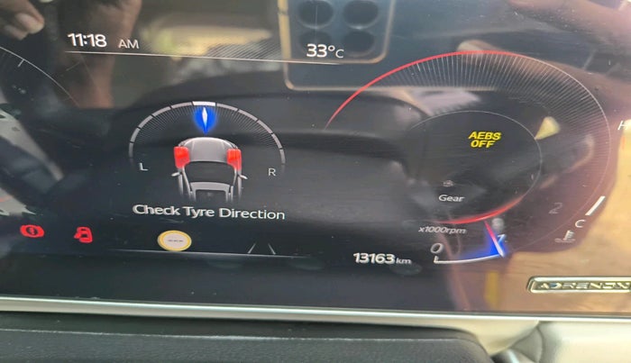 2025 Mahindra XUV700 AX 7 D MT 7 STR, Diesel, Manual, 13,163 km, interior