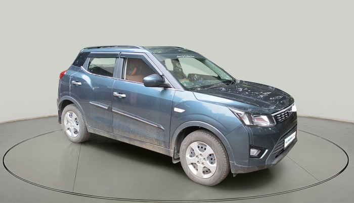 2023 Mahindra XUV300 W6 1.5 Diesel, Diesel, Manual, 20,036 km, exterior