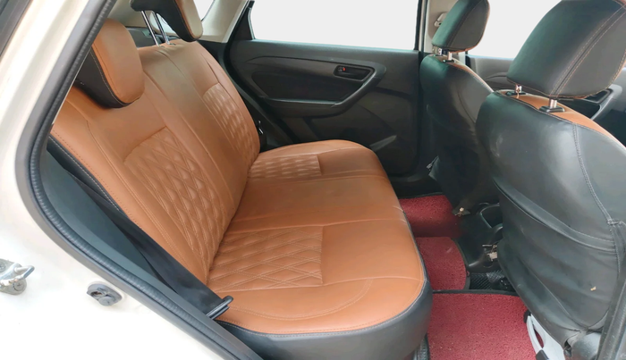 2017 Maruti Vitara Brezza VDI, Diesel, Manual, 1,41,458 km, interior