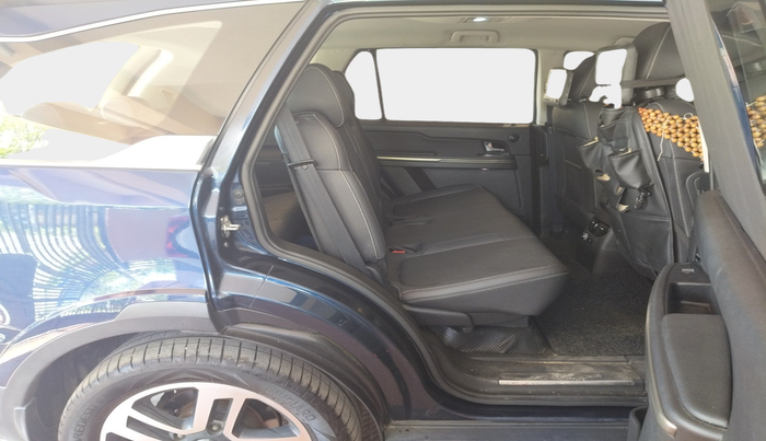 2018 Tata Hexa XTA 4X2 7 STR, Diesel, Automatic, 54,754 km, interior