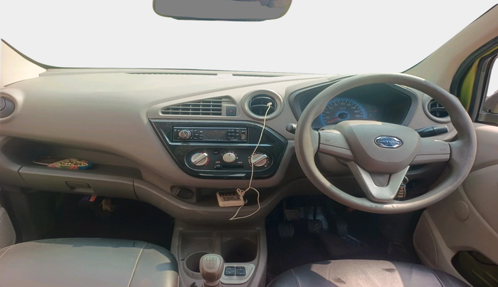2016 Datsun Redi Go T (O), Petrol, Manual, 77,117 km, interior