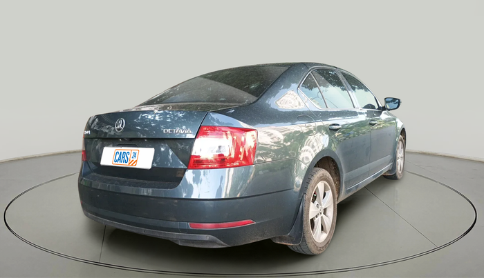 2017 Skoda Octavia 2.0 TDI CR STYLE AT, Diesel, Automatic, 1,68,924 km, exterior