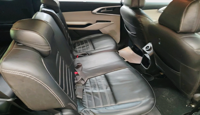 2023 KIA CARENS PRESTIGE PLUS 1.4 PETROL 7 STR, Petrol, Manual, 61,397 km, interior