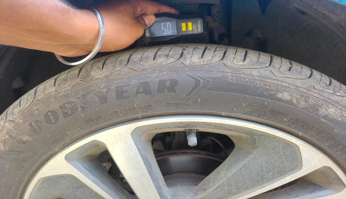 2021 Tata ALTROZ XZ PLUS PETROL, Petrol, Manual, 5,398 km, tyre