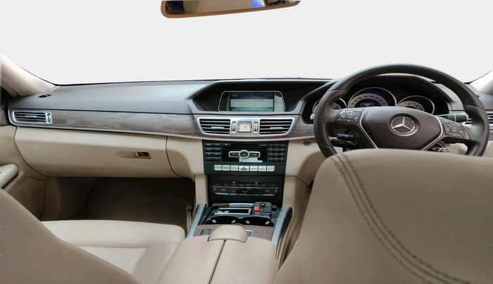 2014 Mercedes Benz E Class E 250 CDI AVANTGARDE, Diesel, Automatic, 76,369 km, interior