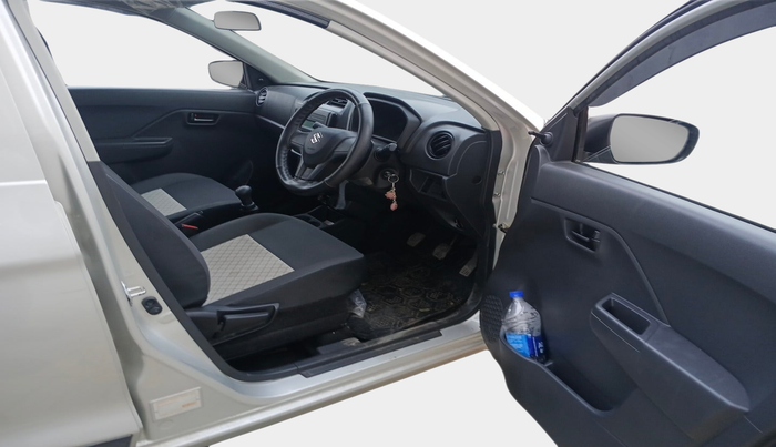 2022 Maruti Alto K10 VXI, Petrol, Manual, 9,712 km, interior