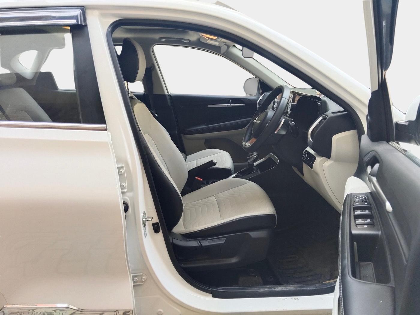 2023 KIA SONET HTX 1.0 DCT, Petrol, Automatic, 12,193 km, interior