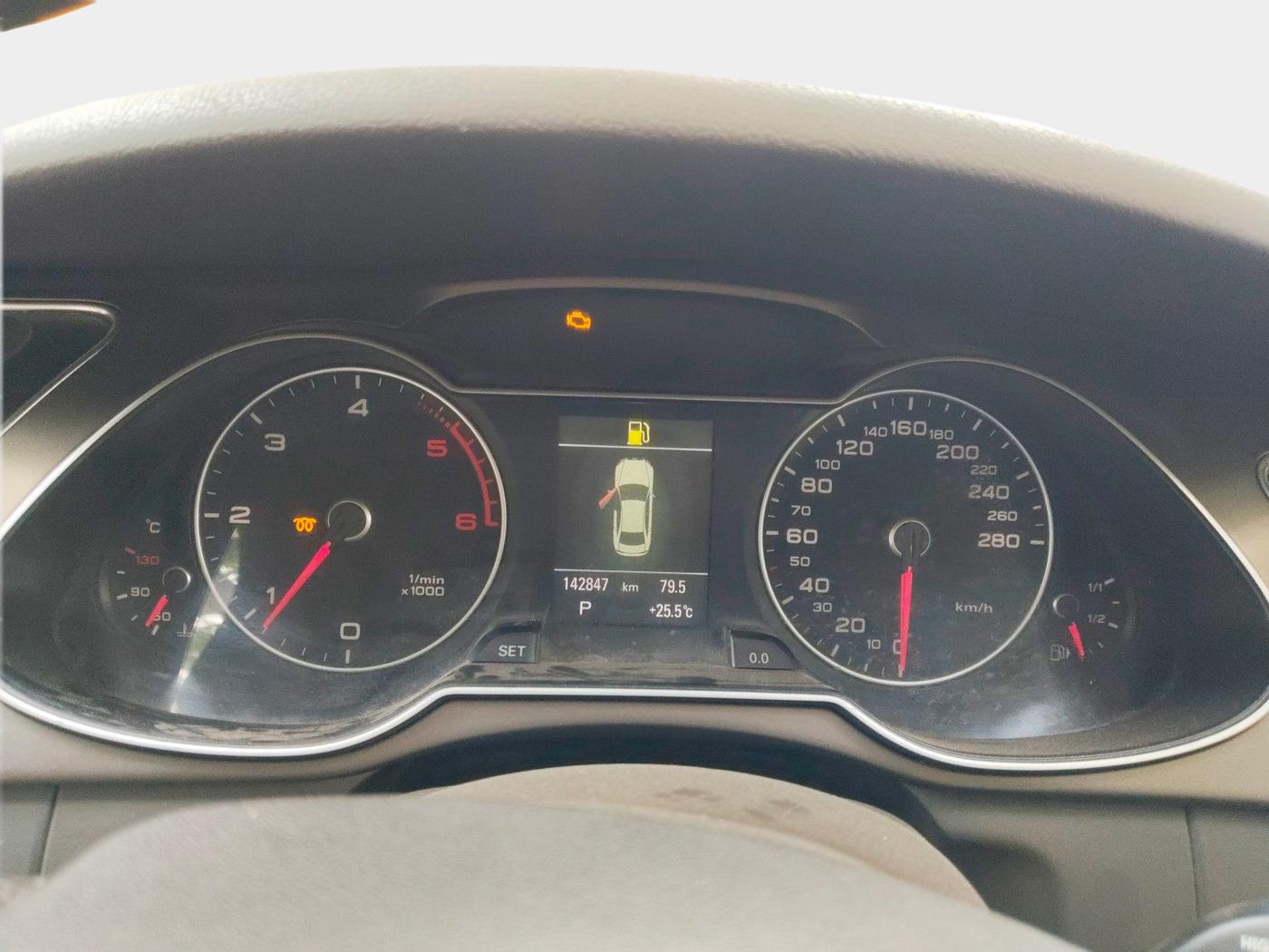 2012 Audi A4 2.0 TDI, Diesel, Automatic, 1,42,847 km, interior