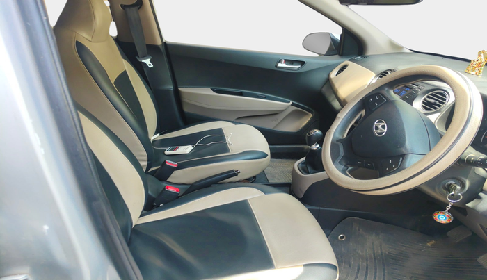 2016 Hyundai Grand i10 SPORTZ 1.2 KAPPA VTVT, Petrol, Manual, 43,966 km, interior