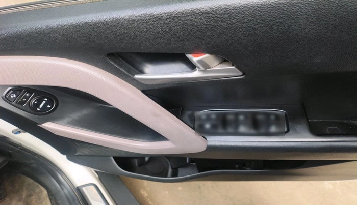 2018 Hyundai Creta SX 1.6 DIESEL, Diesel, Manual, 1,08,282 km, interior