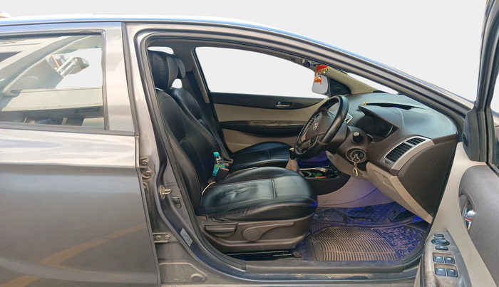 2010 Hyundai i20 ASTA 1.2, Petrol, Manual, 91,181 km, interior