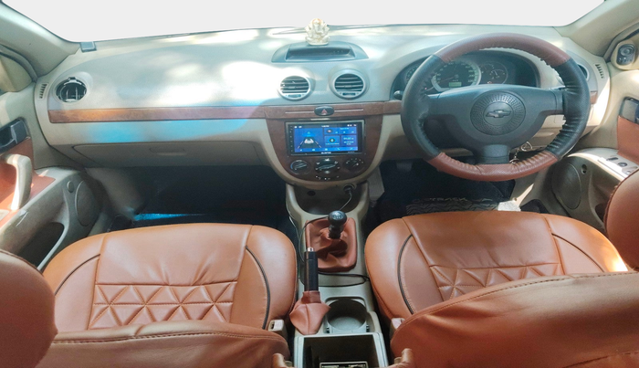 2011 Chevrolet Optra Magnum LS 1.6, Petrol, Manual, 1,04,797 km, interior