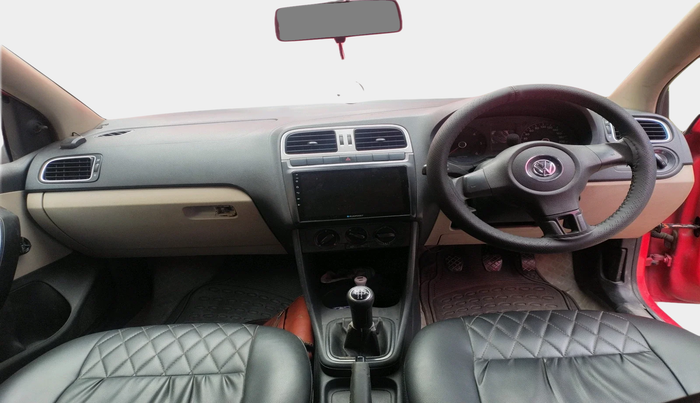 2011 Volkswagen Polo TRENDLINE 1.2L DIESEL, Diesel, Manual, 1,17,914 km, interior