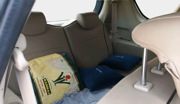 2017 Maruti Ertiga VXI, Petrol, Manual, 1,06,789 km, interior