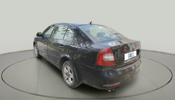 2011 Skoda Laura AMBIENTE 2.0 TDI CR AT, Diesel, Automatic, 95,153 km, exterior