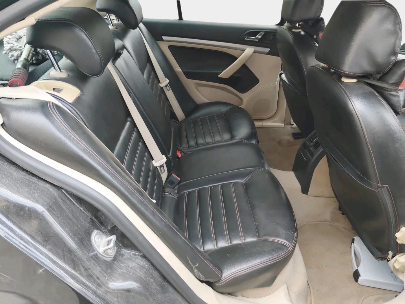 2011 Skoda Laura AMBIENTE 2.0 TDI CR AT, Diesel, Automatic, 95,153 km, interior