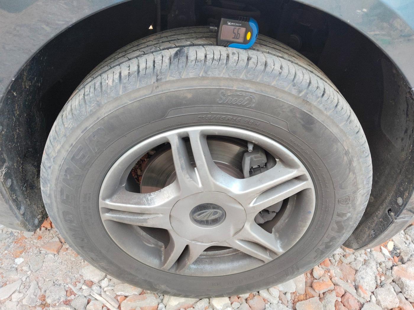 2019 Mahindra MARAZZO M6 8 STR, Diesel, Manual, 52,248 km, tyre
