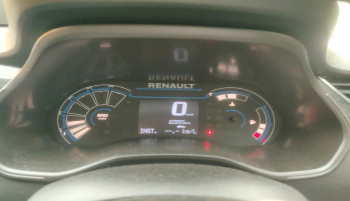 2024 Renault TRIBER RXT, Petrol, Manual, 10,995 km, interior