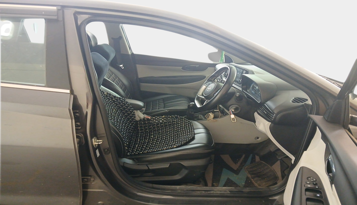 2024 Hyundai NEW I20 SPORTZ 1.2 MT, Petrol, Manual, 17,003 km, interior