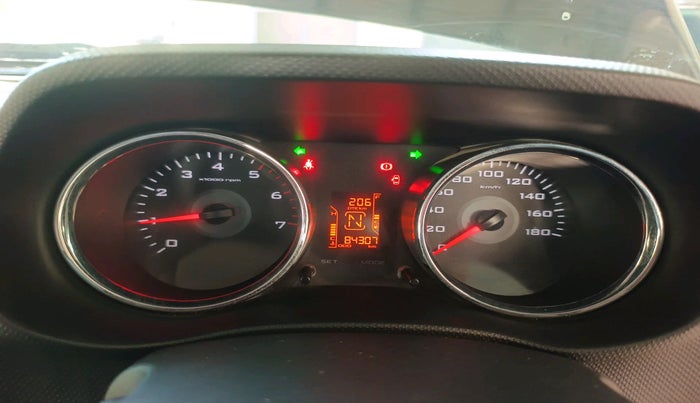 2016 Mahindra TUV300 T8 AMT, Diesel, Automatic, 84,307 km, interior