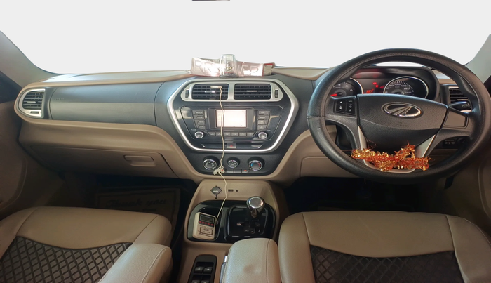 2016 Mahindra TUV300 T8 AMT, Diesel, Automatic, 84,307 km, interior